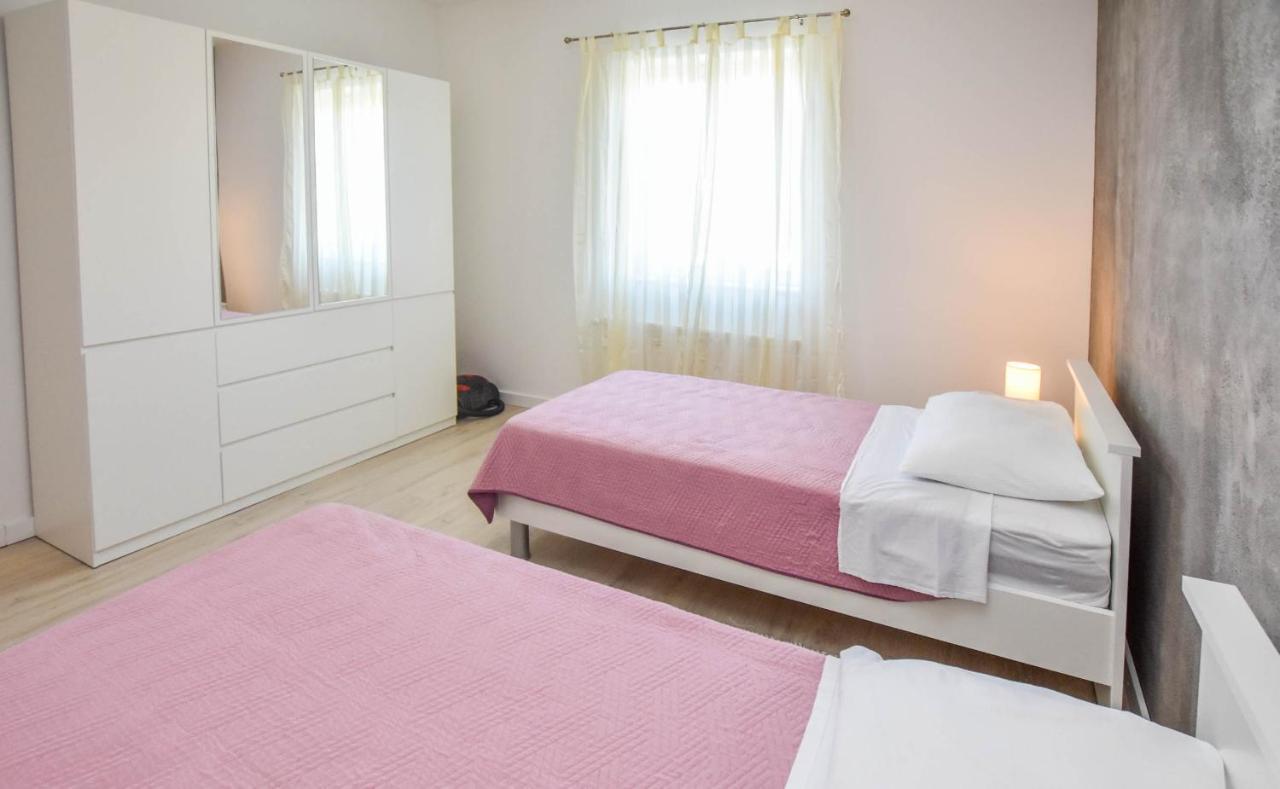 Kuca Za Odmor Lucija Apartment Vrana  Exterior photo
