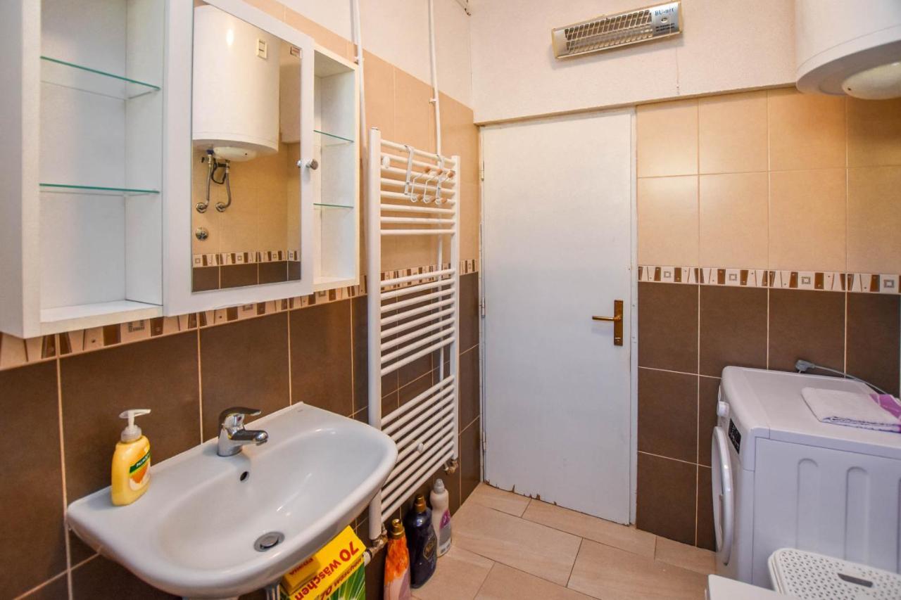 Kuca Za Odmor Lucija Apartment Vrana  Exterior photo